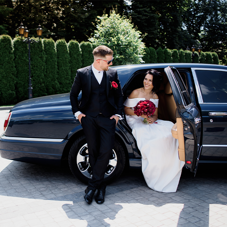 Why Hire a Chauffeur Service for Your Wedding Day